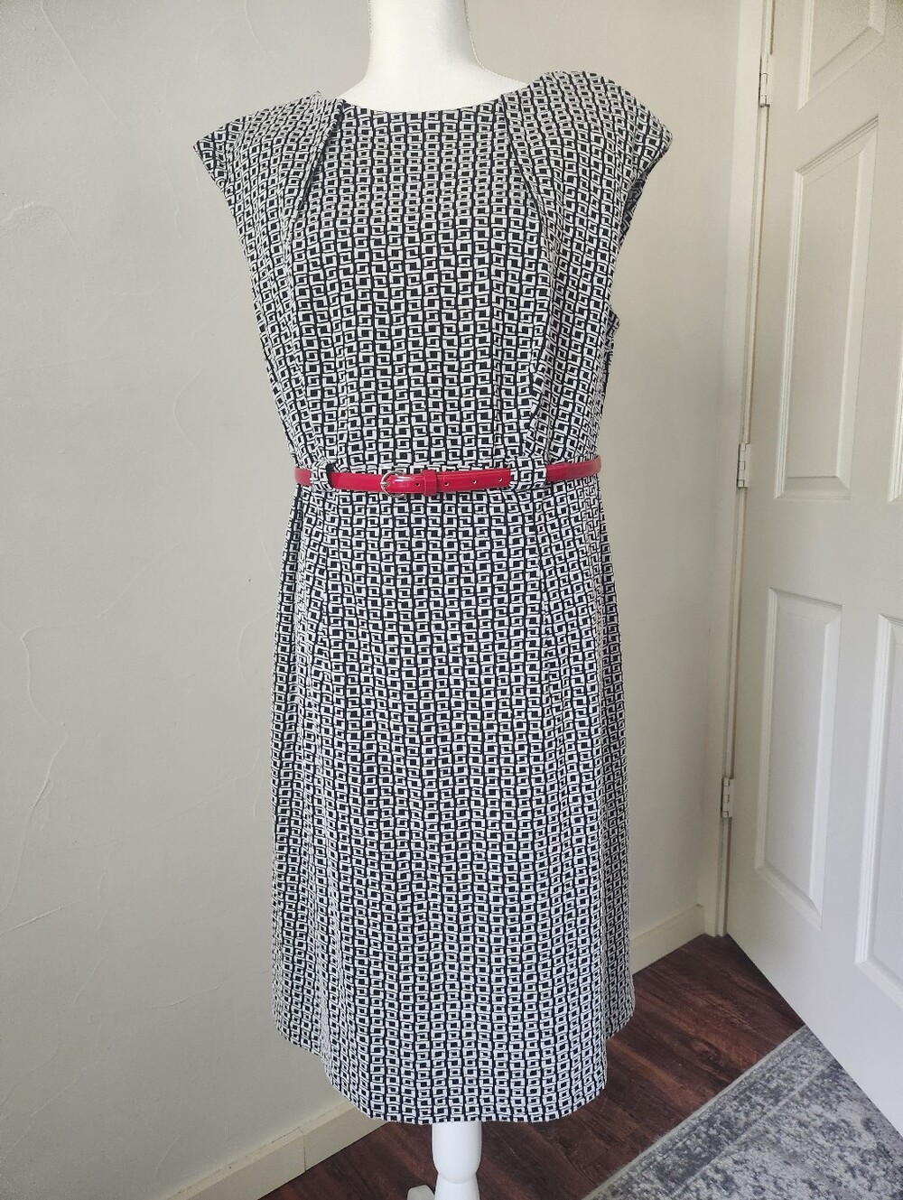 Dressbarn Black & White Geometric Midi Dress with Red Belt